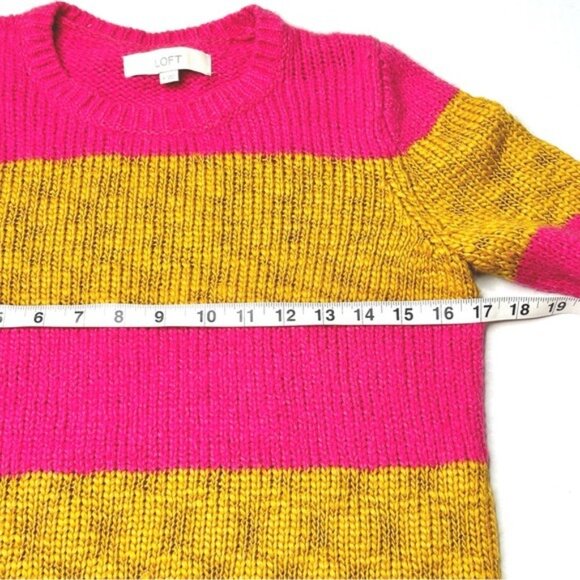 Ann Taylor Loft Medium Pink/Gold Striped Long Sleeve Sweater - Picture 6 of 7